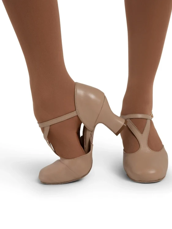 capezio_shanel_25_character_shoe_chai_849_3.webp