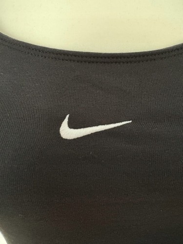 Nike top damski czarny na ramiączkach rozmiar XS